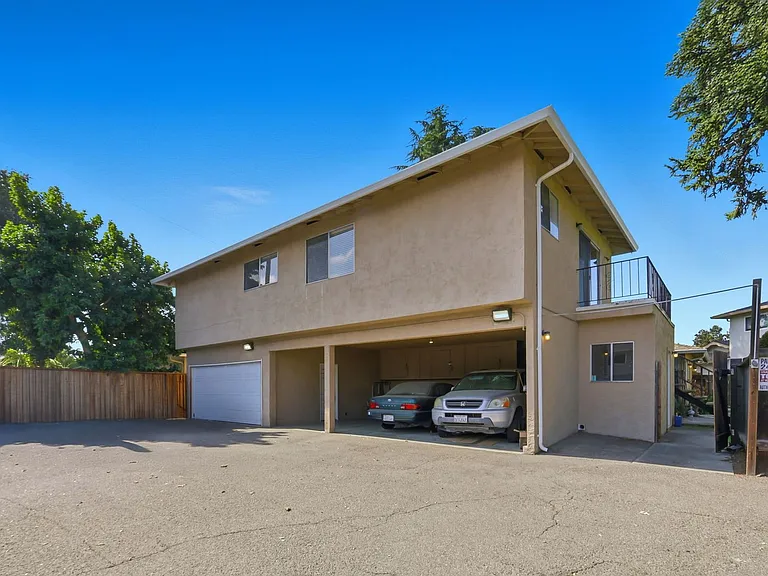 462 Westlake Dr — Photo 6