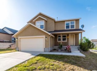 3981 E Hopi Rd, Eagle Mountain, UT 84005