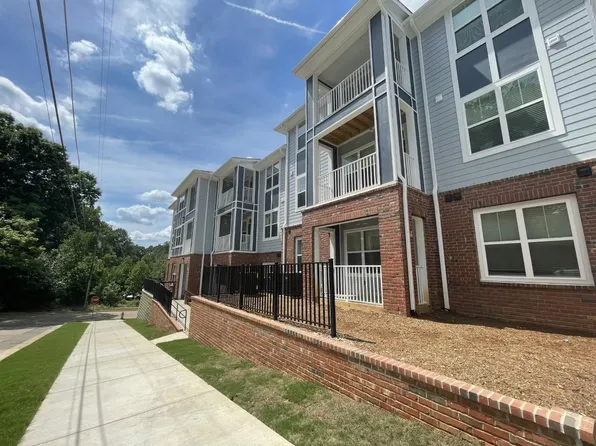 Marcom St Apartments