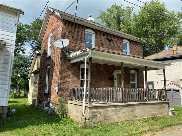 61 N Race St, Greenville, PA 16125