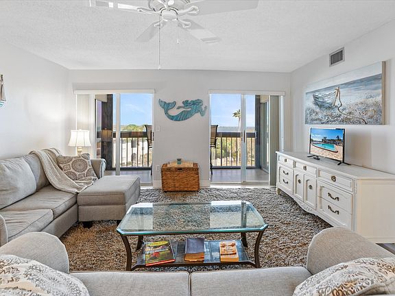 4th image of 19029 Us Highway 19 N APT 9-404