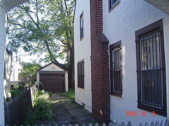 4th image of 111-09 209th Pl