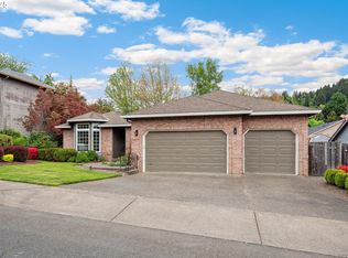 13573 SE Sagebrush Dr, Happy Valley, OR 97086