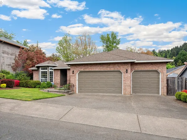 13573 SE Sagebrush Dr, Happy Valley, OR 97086