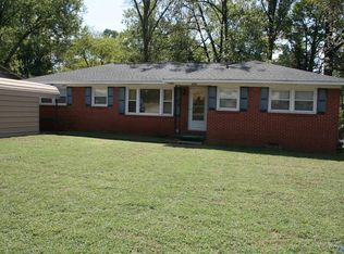 4713 Westwood Dr NW, Huntsville, AL 35810