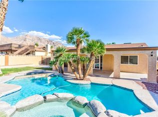 6752 Cherry Grove Ave, Sunrise Manor, NV 89156