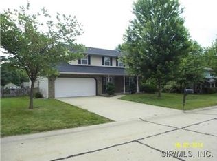 316 Lotus Dr, Swansea, IL