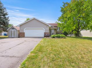 12601 92nd Pl N, Maple Grove, MN 55369