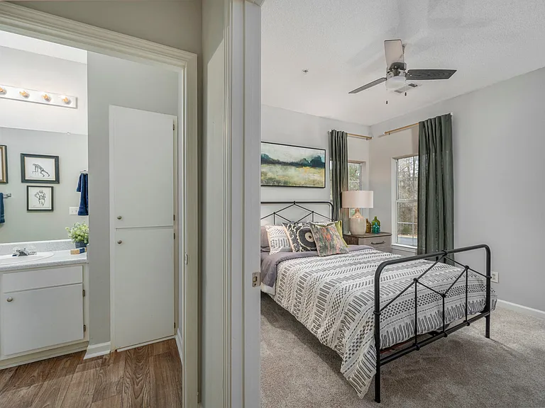 Walden Pond Apartments