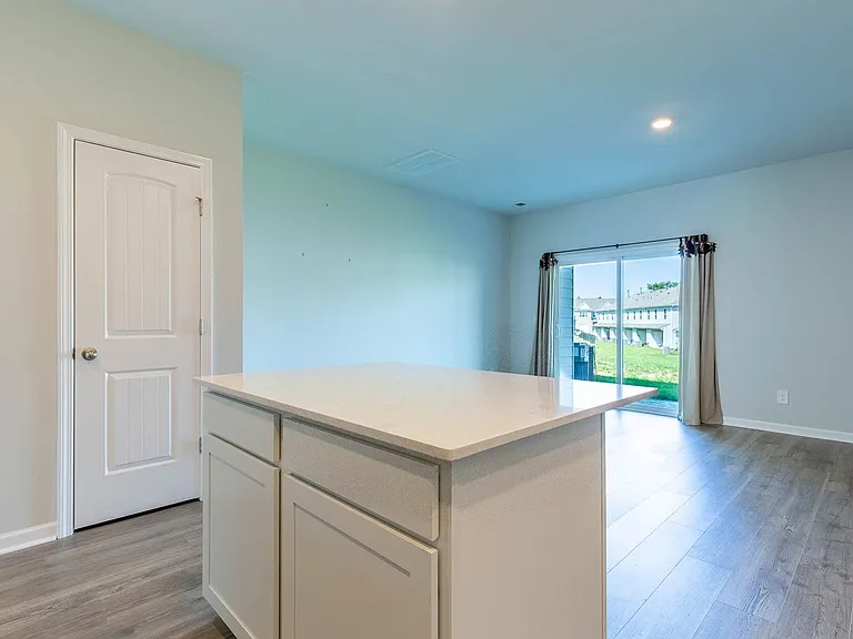 626 Longtail Ln — Photo 10