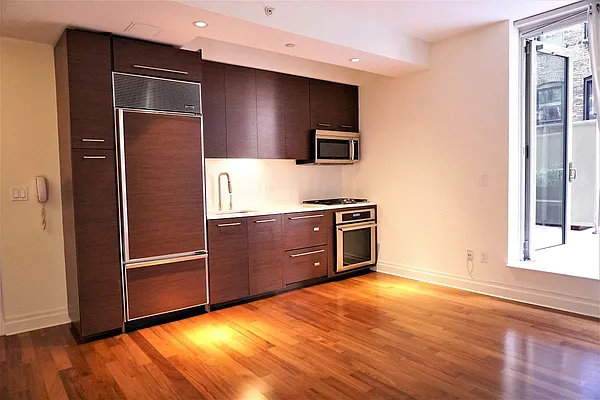 Rented by Renetta Real Estate | media 7