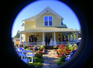 398 A St, Creswell, OR 97426