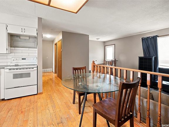 3rd image of 1434 Hochelaga STREET W