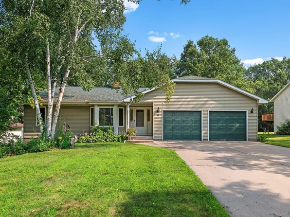 88 Glenwood Ave, Big Lake, MN 55309