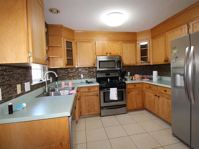 107 Dungannon Ct — Photo 9
