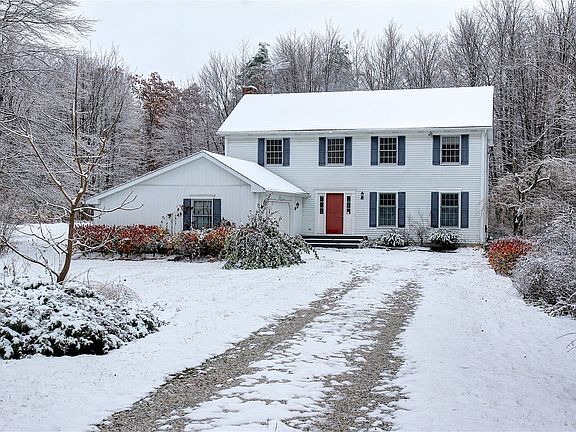 2nd image of 8952 Old Meadow Dr