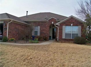 2802 Devonshire Dr, Norman, OK 73071