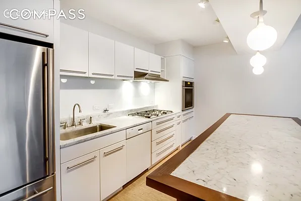 Rented by Compass | media 36