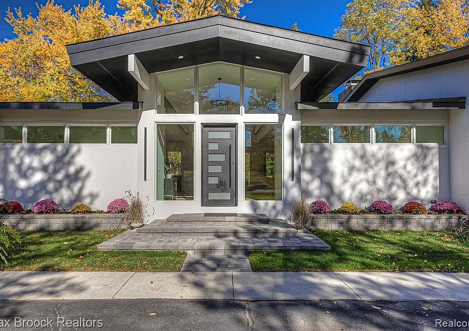 415 Thetford Ln, Bloomfield Hills, MI 48304 Zillow