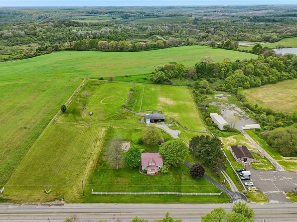 1636 Perry Hwy, Portersville, PA 16051