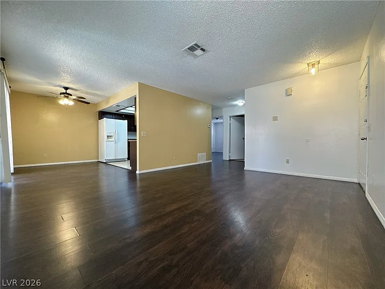 6659 W Tropicana Ave #202 — Photo 3