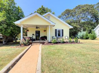 7 Lawrence St, Lyman, SC 29365