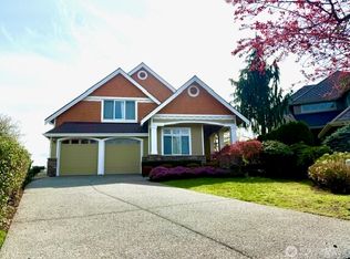 23419 NE 10th Pl, Sammamish, WA 98074