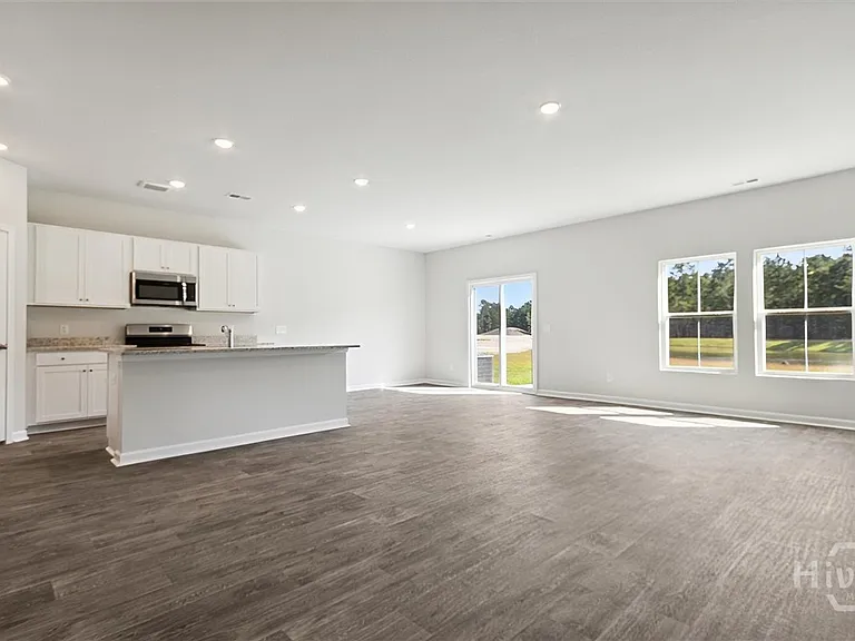 120 Seagrass Way — Photo 3