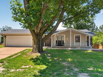 1889 Westbourne Way, Fenton, MO, 63026