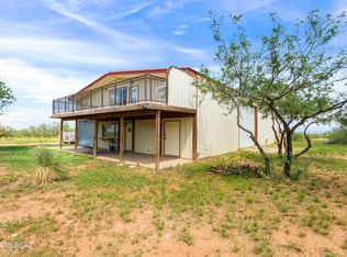 834 W Yucca Springs Trl, Huachuca City, AZ 85616