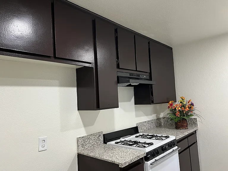 9150 Olive St #1 — Photo 3