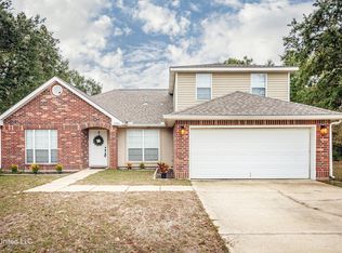 2501 Shelby Ln, Ocean Springs, MS 39564