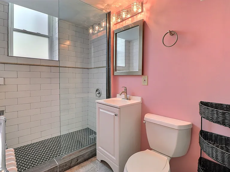 3229 Garfield Ave #1 — Photo 7