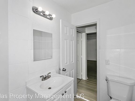 4th image of 1613 Everett Ave #5