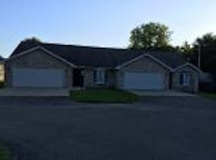 415 S Meramec St, Saint James, MO 65559