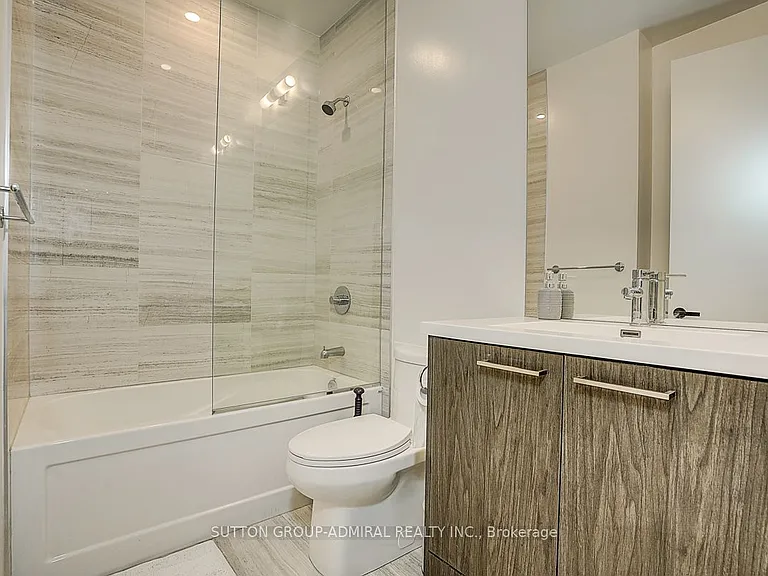 28 Interchange Way #612 — Photo 24
