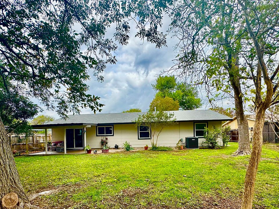 2nd image of 5026 Lancelot Dr
