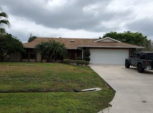 106 Filbert St, Sebastian, FL 32958