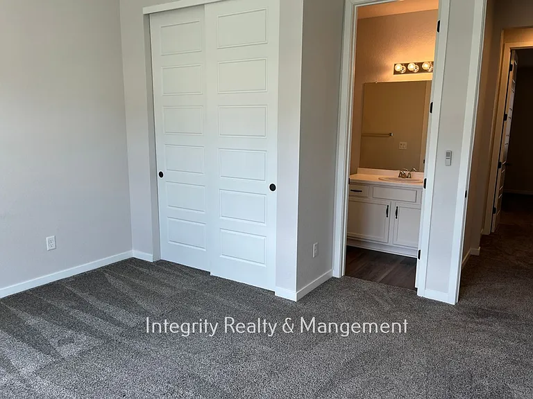 2634 Mayotte Way — Photo 24
