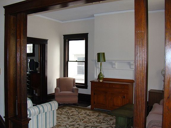 4th image of 1414 Quarrier St
