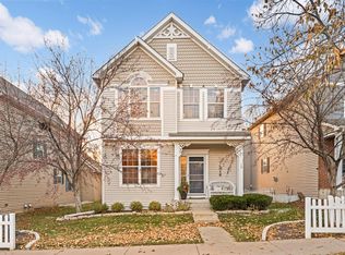 210 Van Buren Ave N, Hopkins, MN 55343