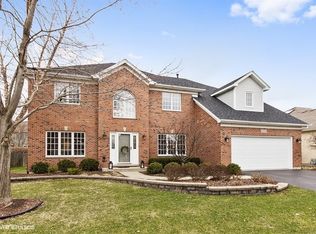 5539 Bergamot Ln, Naperville, IL 60564