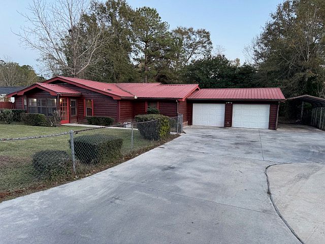 Welcome Home to 1210 Fountain Avenue