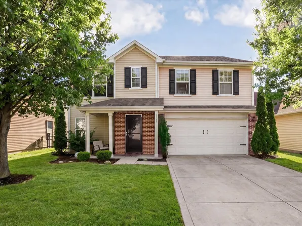 2247 Cedarmill Dr, Franklin, IN 46131