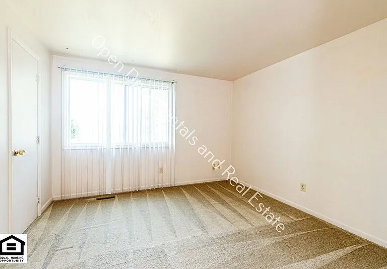 15110 Tally Ho Dr #5 — Photo 14