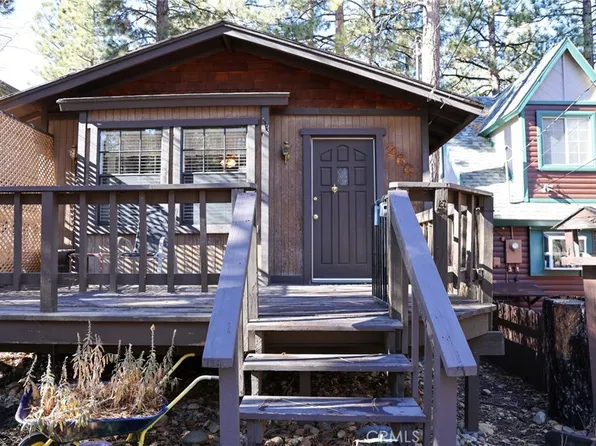 266 Victoria Ln, Sugarloaf, CA 92386