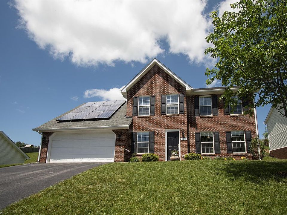 1st image of 525 Windsor Dr