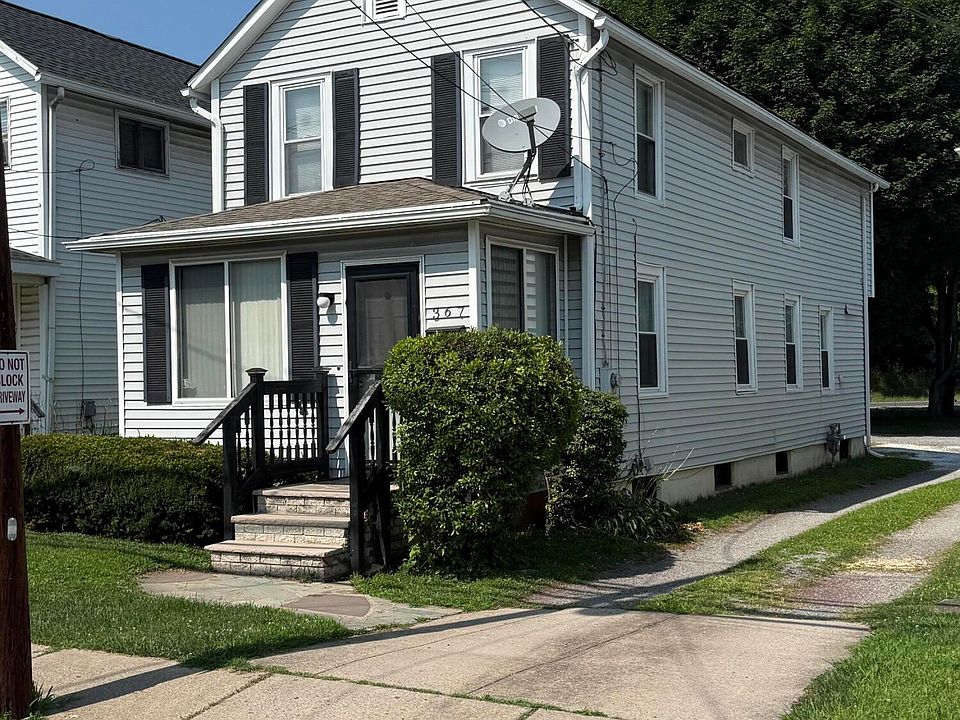1st image of 367 Union St