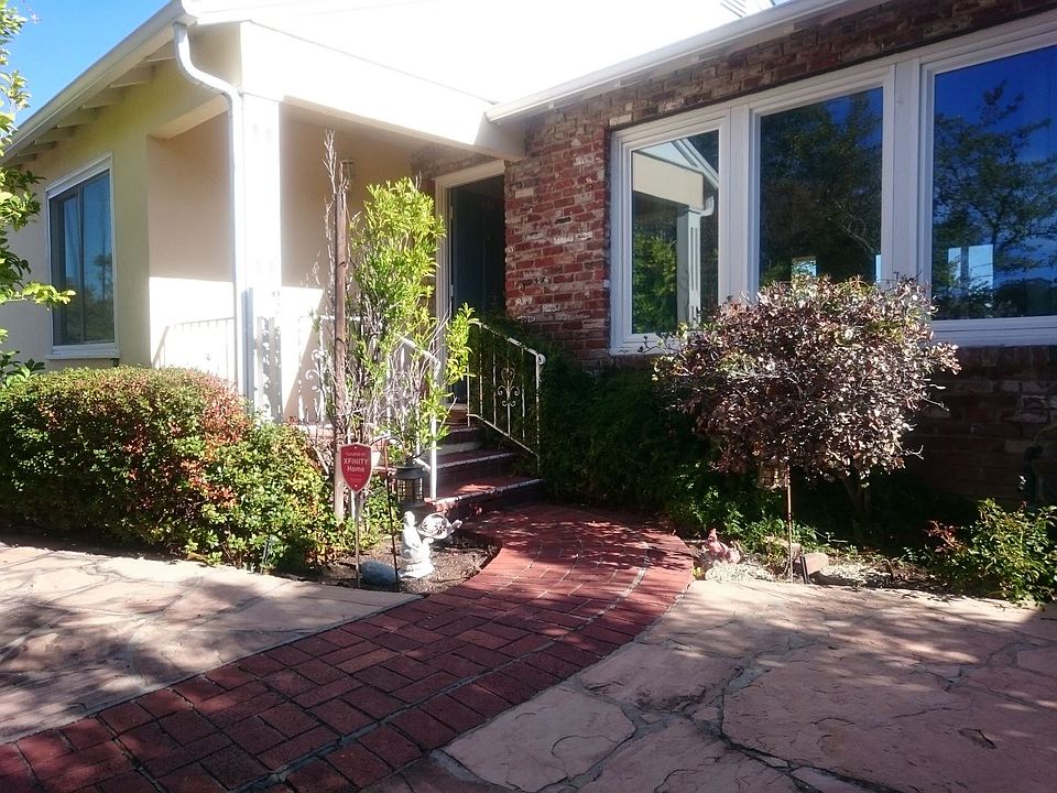 1st image of 431 Yale Dr
