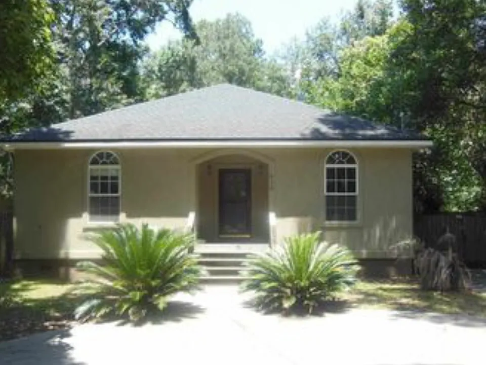 610 Putnam Dr
